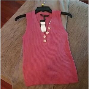 NWT - BCBGMAXAZRIA Women’s Ribbed Sweater Tank Top (Violet Quartz/Mauve, Medium)